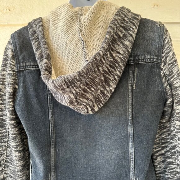 Free People Sz S/P Denim Jacket Hooded Black Button Front Manufactured Distress - Picture 7 of 14